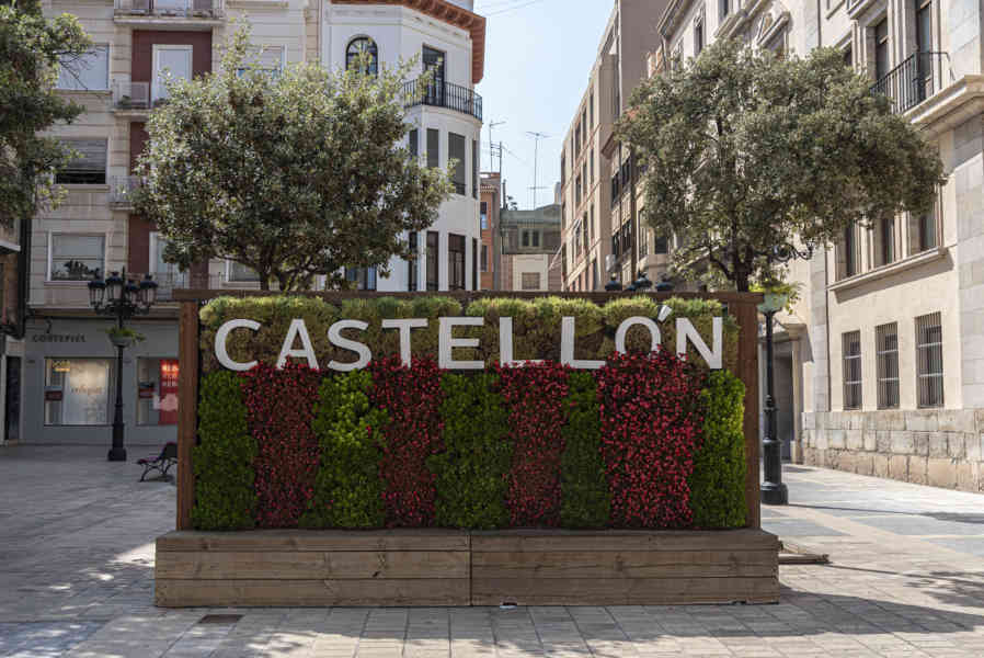Castelló de la Plana 20 - letrero floral